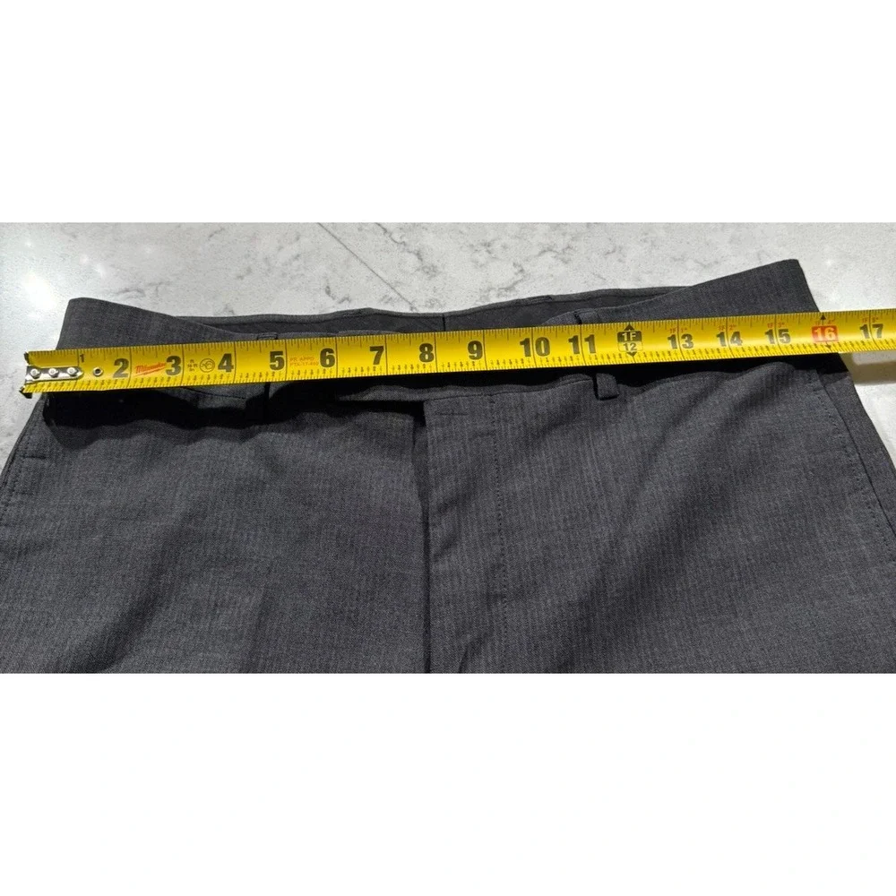 Kenneth Cole solid perfect